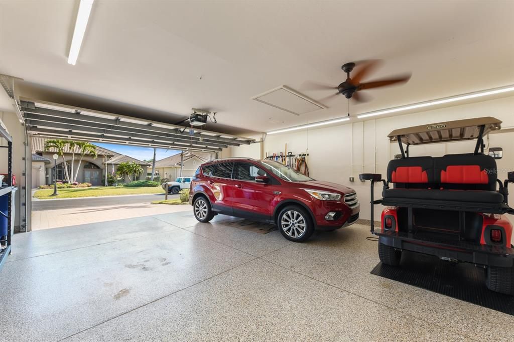 Garage, Interior