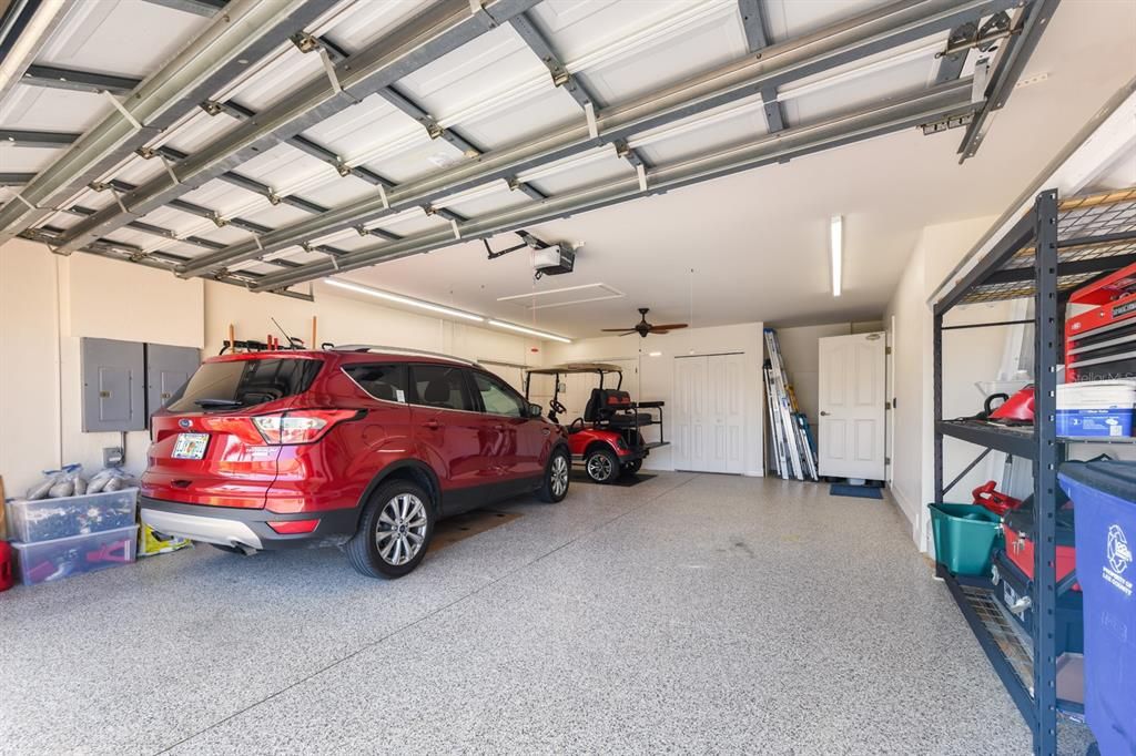Garage, Interior