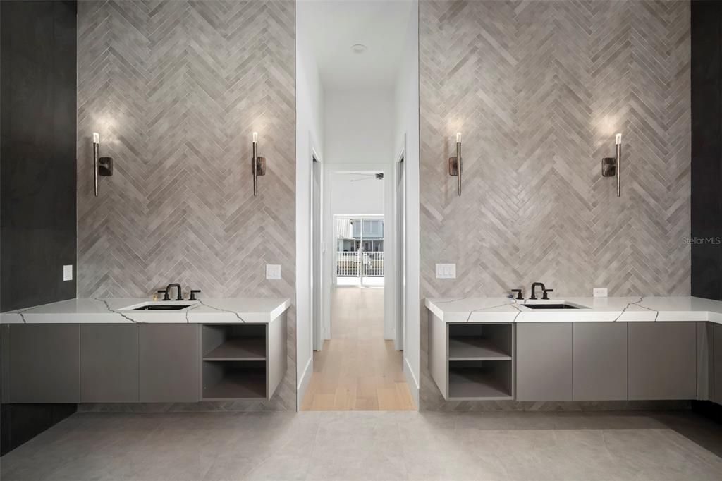 Bathroom, Dual Sink Vanities, Interior, Wood Texture Flooring