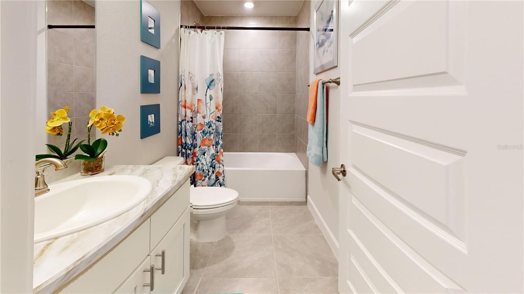 Bathroom, Interior, Recessed Lighting