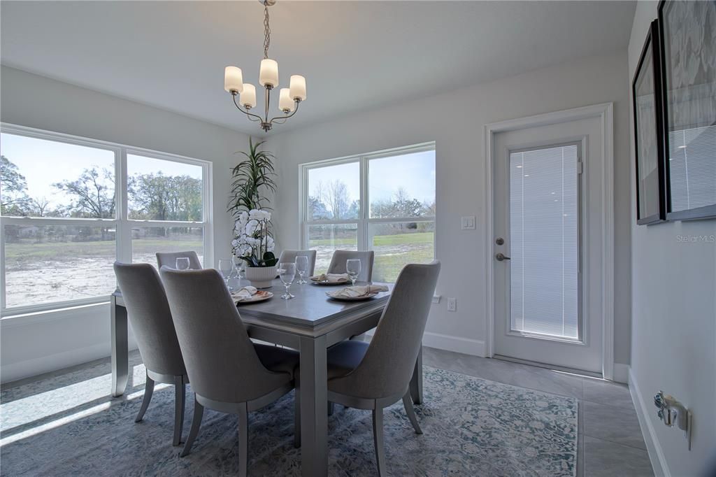 Chandelier, Dining room, Interior