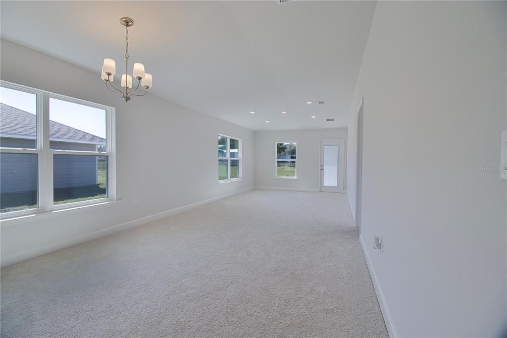 Chandelier, Empty room, Interior, Recessed Lighting