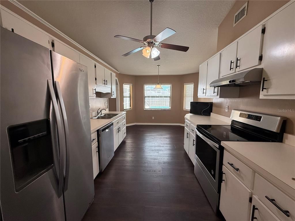 Interior, Kitchen, Pendant Lights, Wood Texture Flooring