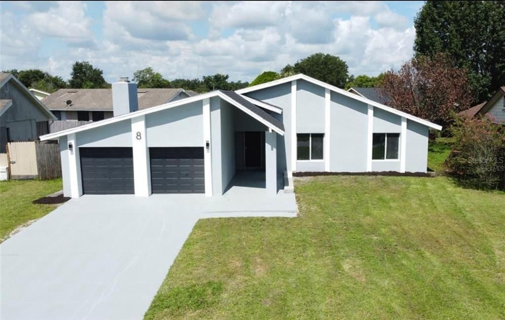 Attached, Backyard, Exterior, Facade, Ranch