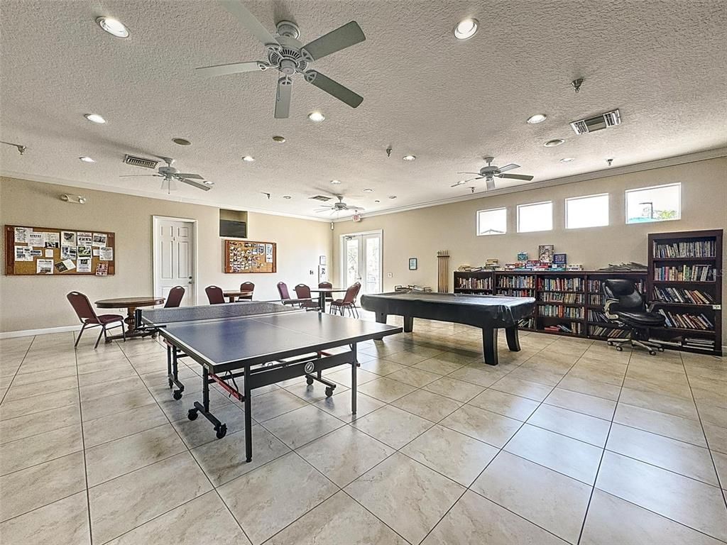 Billiard Table, Game Room, Interior, Recessed Lighting