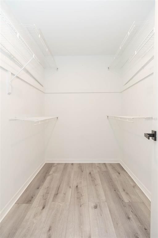 Interior, Walk-in Closets, Wood Texture Flooring