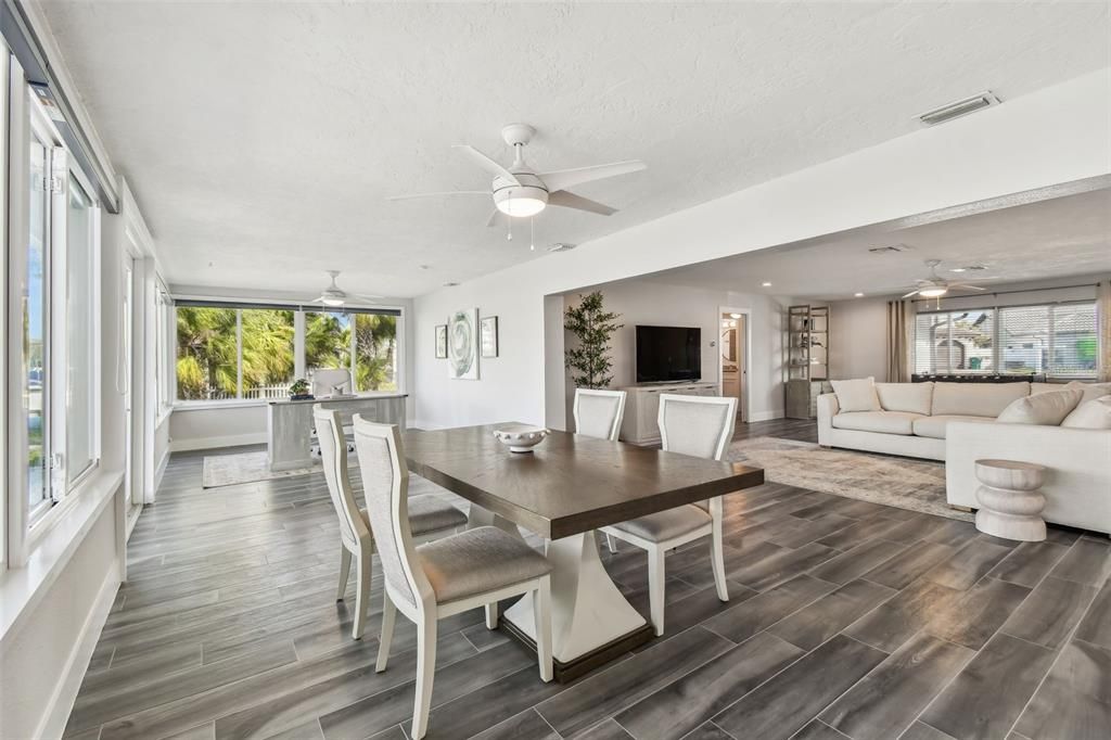 Dining room, Interior, Living room, Recessed Lighting, Wood Texture Flooring