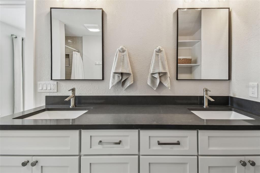 Bathroom, Dual Sink Vanities, Interior