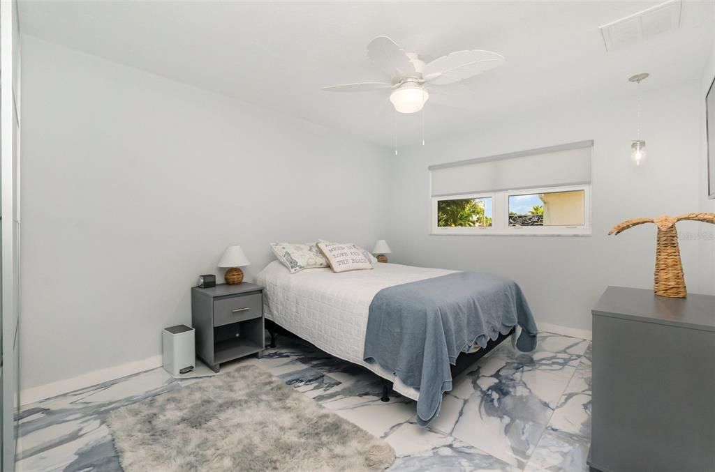 Bedroom, Interior, Marble, Pendant Lights