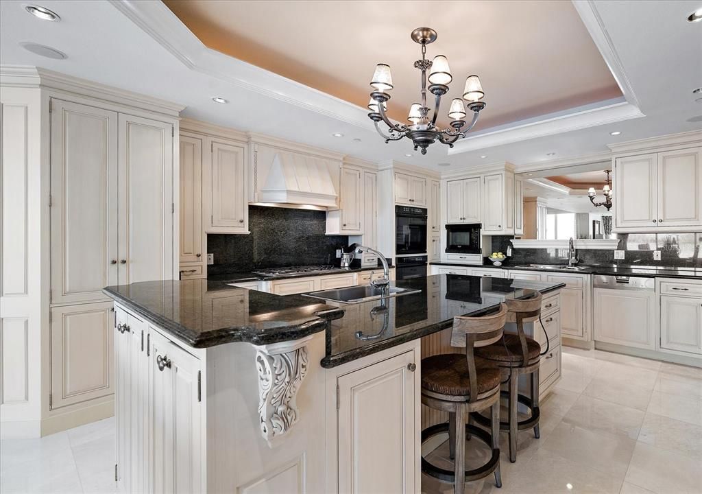 Chandelier, Interior, Kitchen, Recessed Lighting, Stainless Steel Appliances