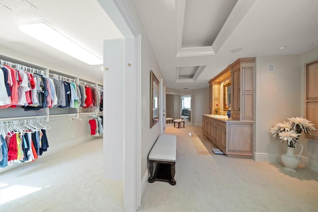 Interior, Recessed Lighting, Walk-in Closets