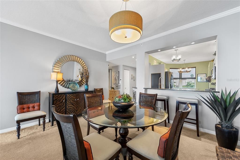 Chandelier, Dining room, Interior, Kitchen, Pendant Lights, Recessed Lighting