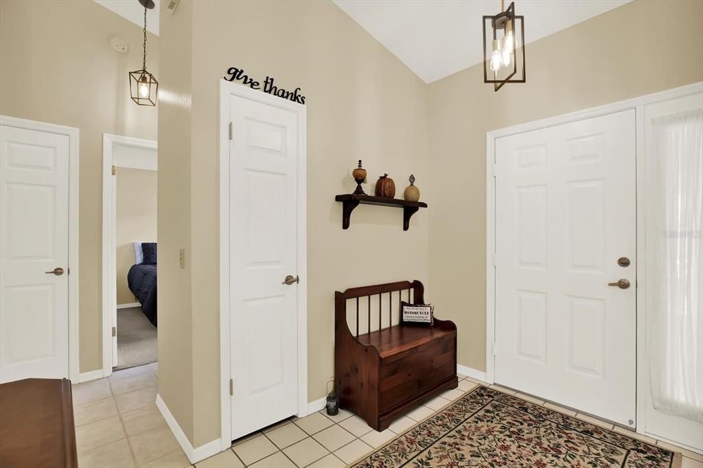 Bedroom, Interior, Pendant Lights