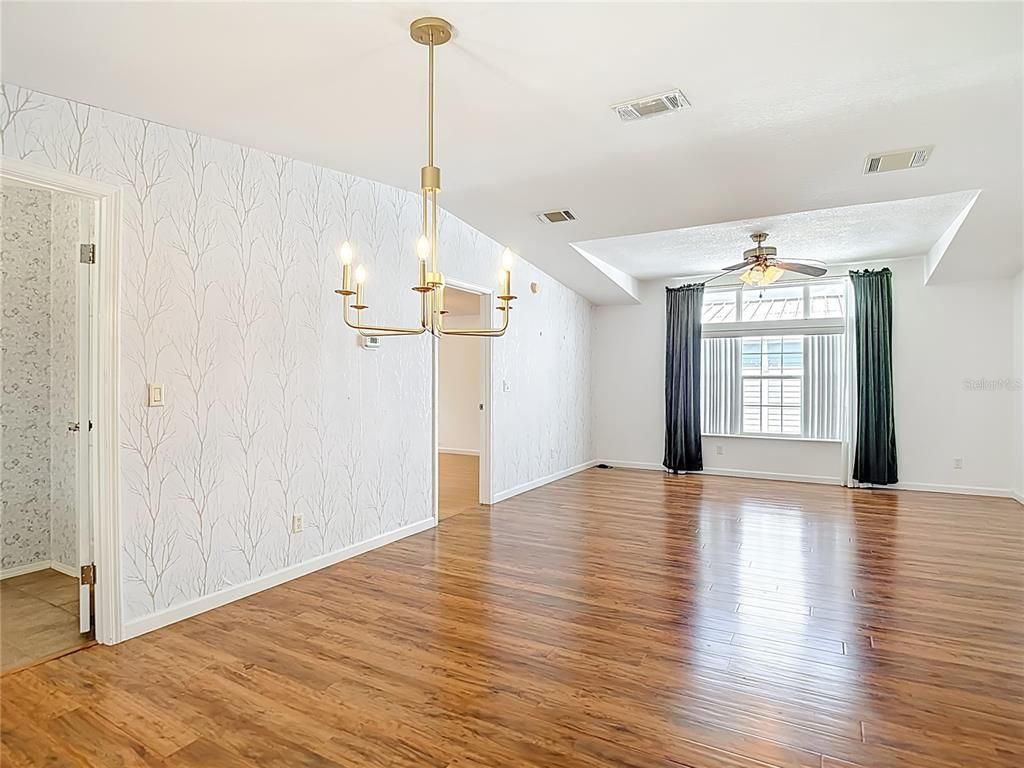 Chandelier, Empty room, Interior, Pendant Lights, Wood Texture Flooring