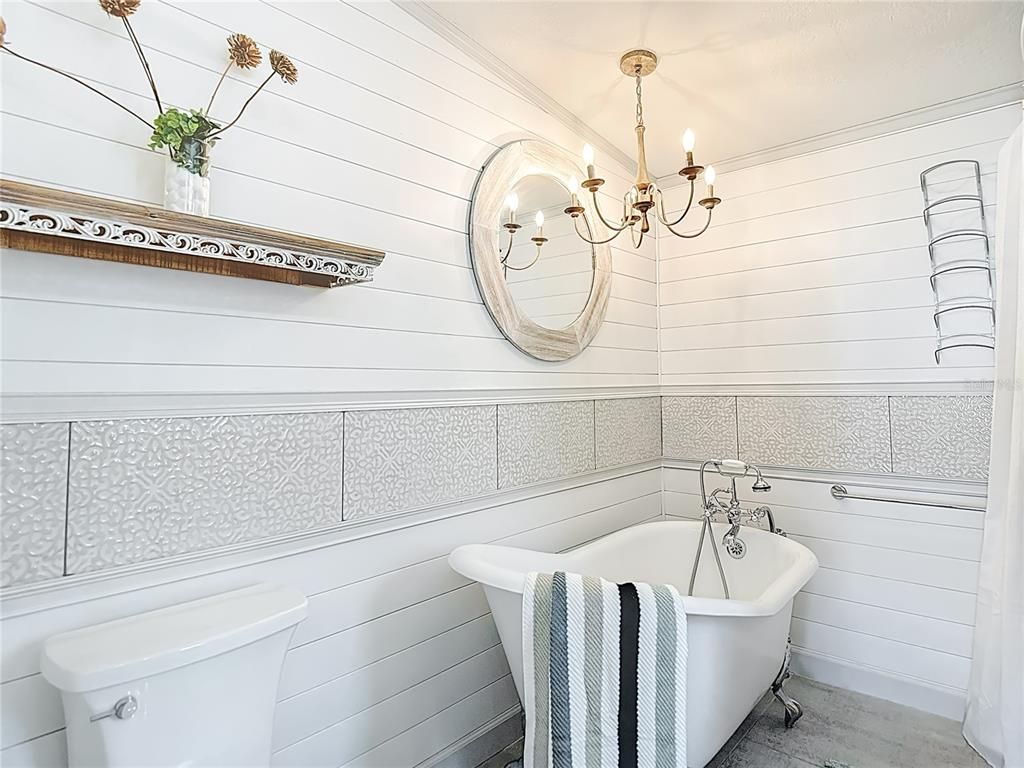 Bathroom, Chandelier, Free Standing Baths, Interior