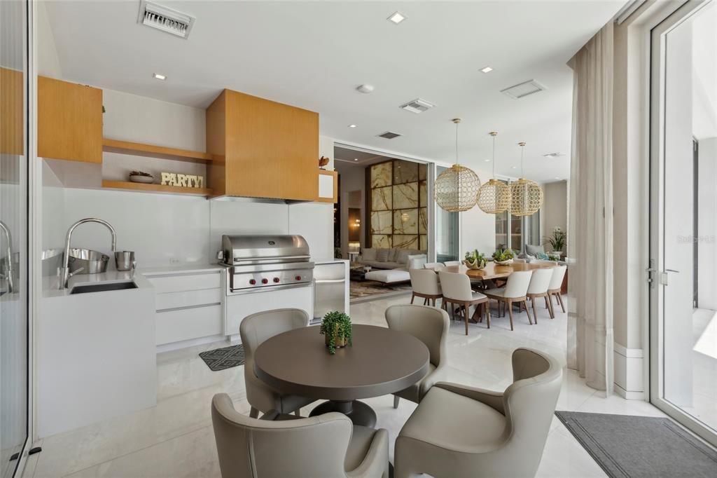 Dining room, Interior, Kitchen, Living room, Pendant Lights, Recessed Lighting, Stainless Steel Appliances