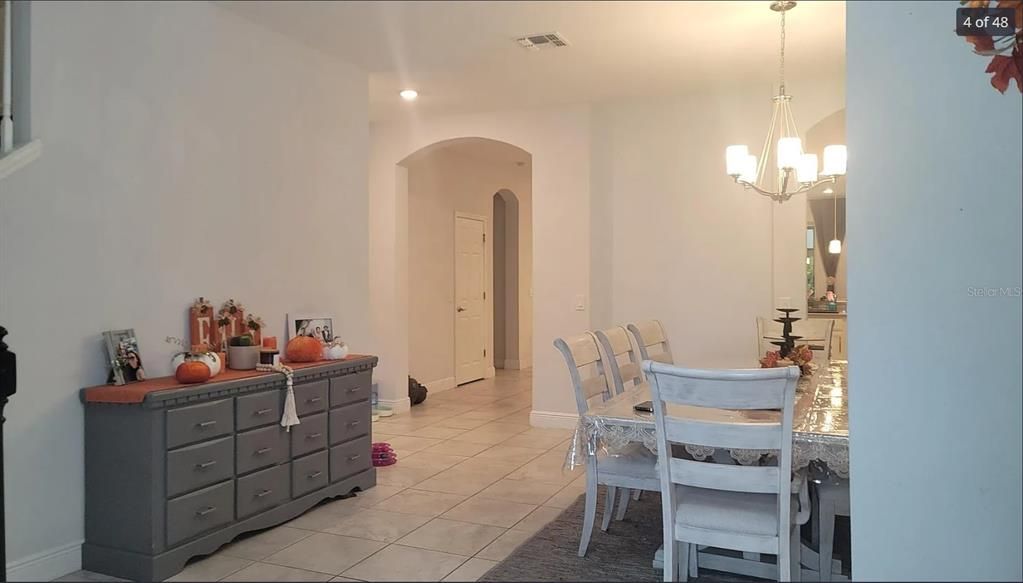 Dining room, Interior, Pendant Lights, Recessed Lighting