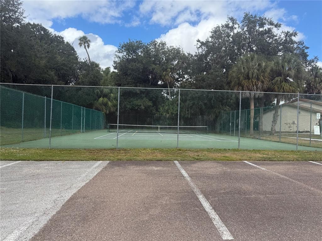 Exterior, Tennis Courts