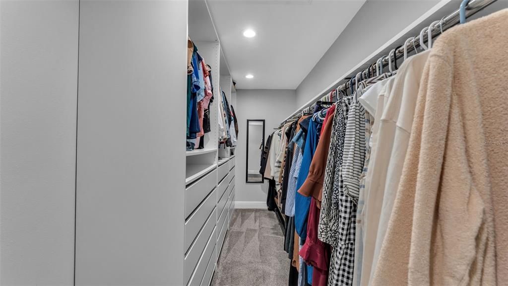 Interior, Recessed Lighting, Walk-in Closets