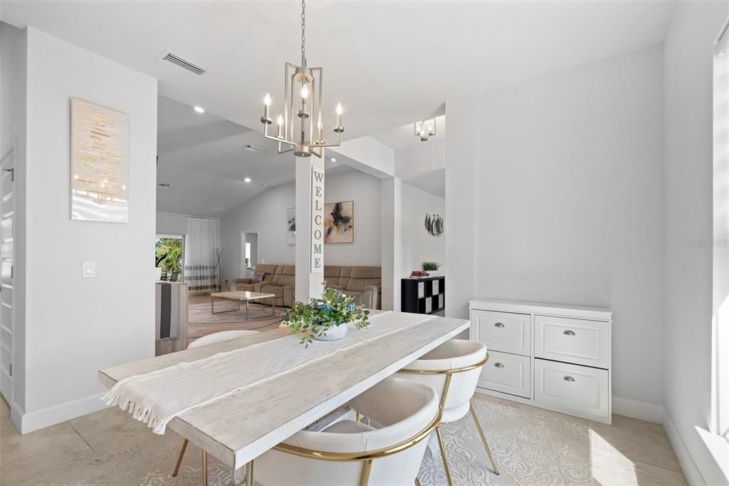 Chandelier, Dining room, Interior, Pendant Lights, Recessed Lighting
