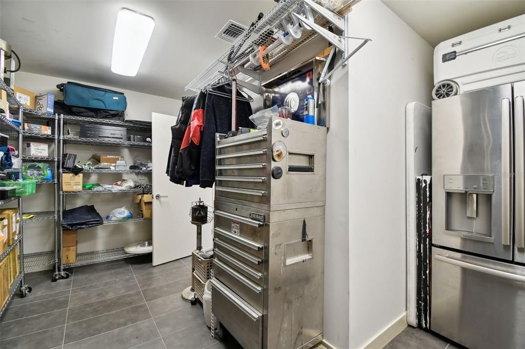 Interior, Stainless Steel Appliances, Walk-in Closets