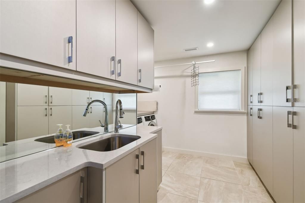 Chandelier, Interior, Kitchen, Recessed Lighting