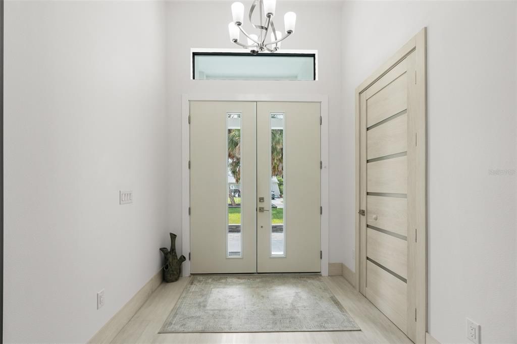 Chandelier, Interior, Wood Texture Flooring