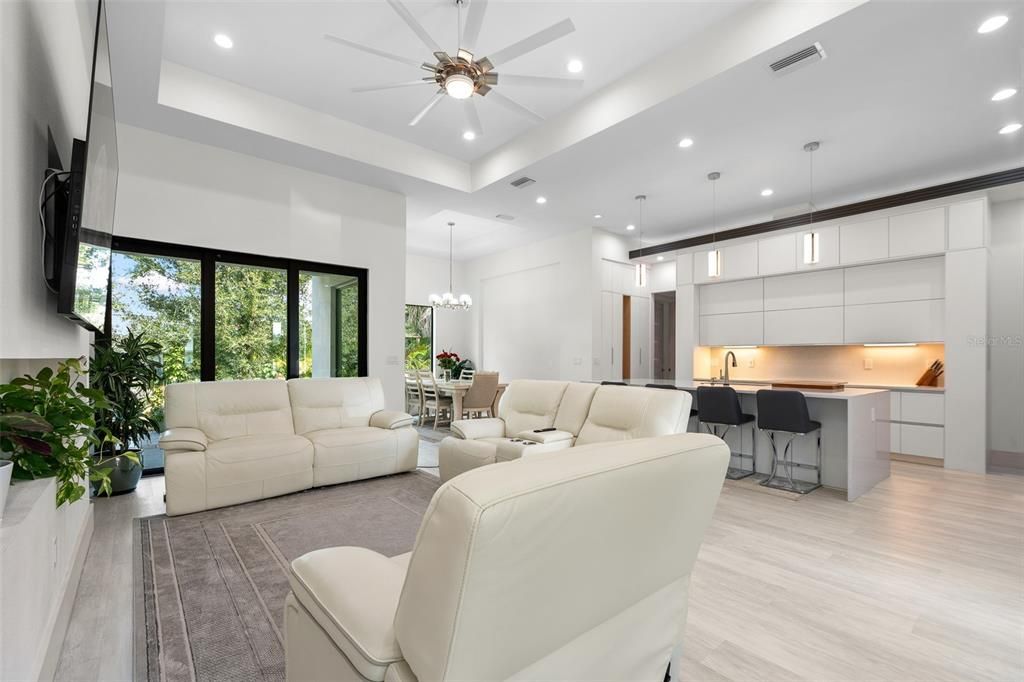 Dining room, Interior, Kitchen, Living room, Pendant Lights, Recessed Lighting, Wood Texture Flooring