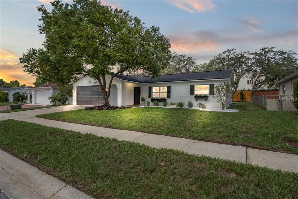 Attached, Backyard, Exterior, Facade, Ranch