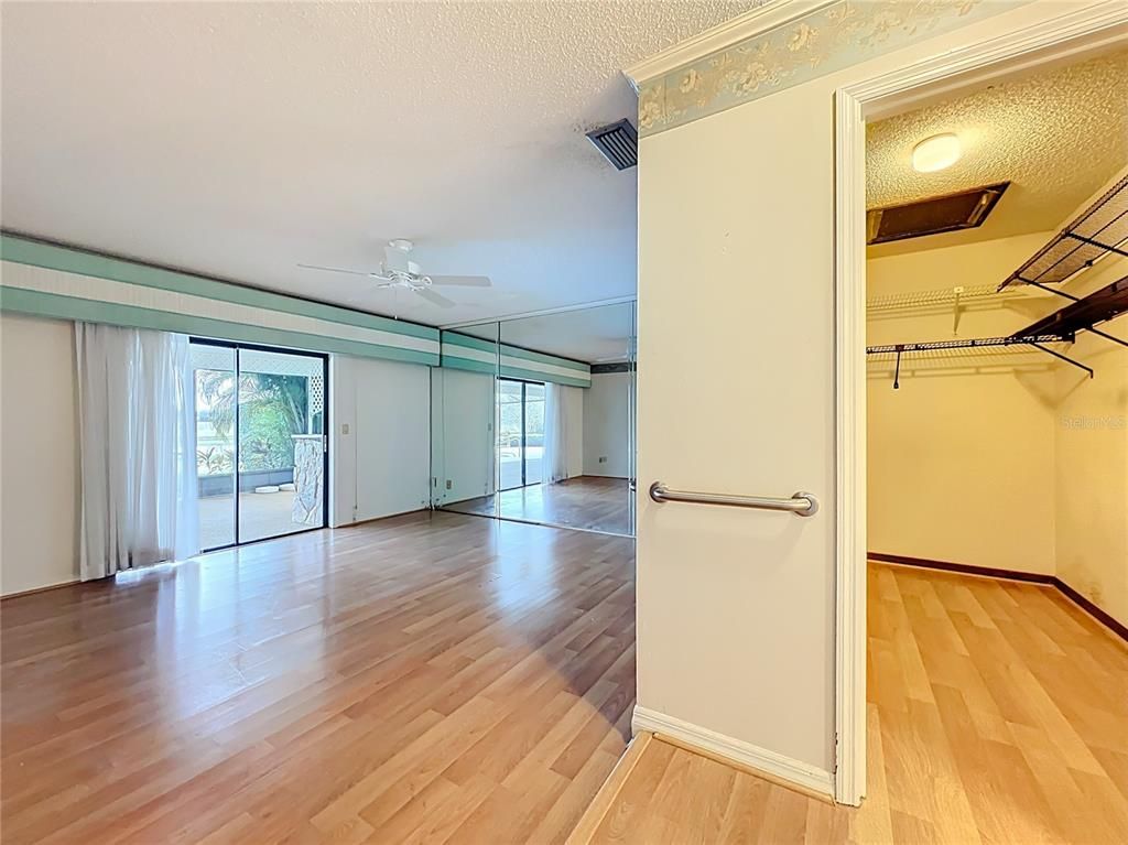 Empty room, Interior, Walk-in Closets, Wood Texture Flooring