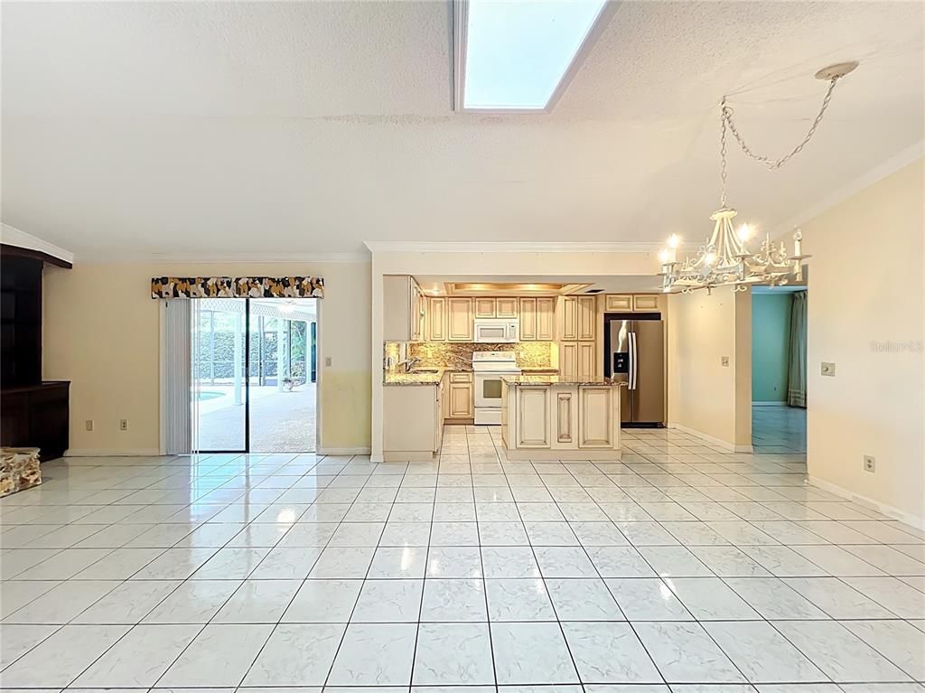 Chandelier, Interior, Kitchen, Marble