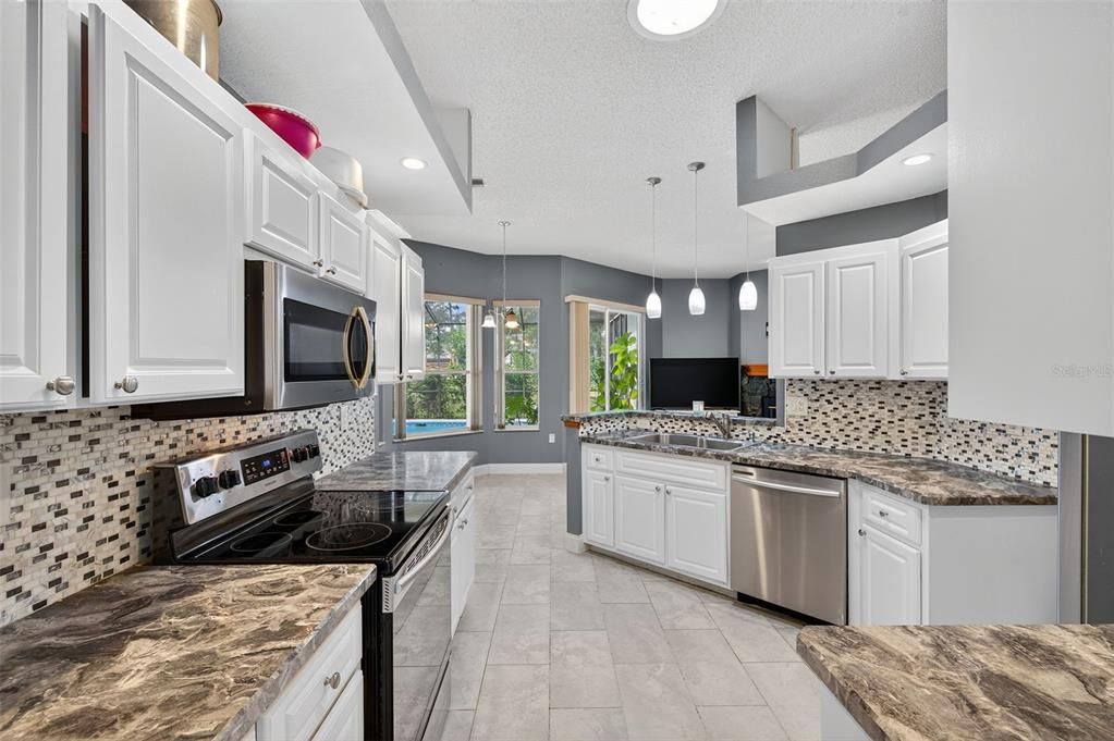 Interior, Kitchen, Pendant Lights, Recessed Lighting, Stainless Steel Appliances