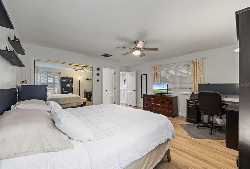 Bedroom, Home Office, Interior, Wood Texture Flooring