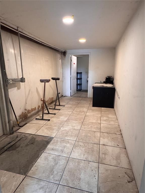 Interior, Recessed Lighting