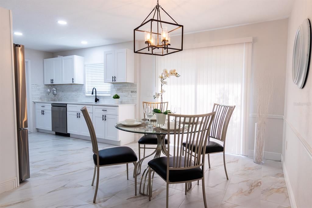 Dining room, Interior, Kitchen, Marble, Pendant Lights, Recessed Lighting, Stainless Steel Appliances
