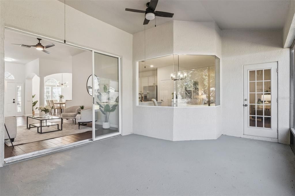 Chandelier, Interior, Living room, Pendant Lights, Wood Texture Flooring