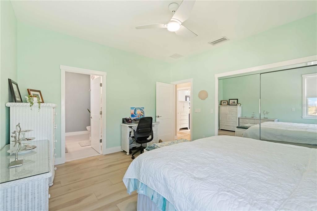 Bedroom, Home Office, Interior, Wood Texture Flooring