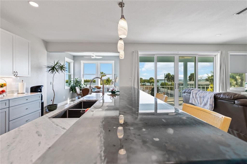 Interior, Pendant Lights, Recessed Lighting, Water