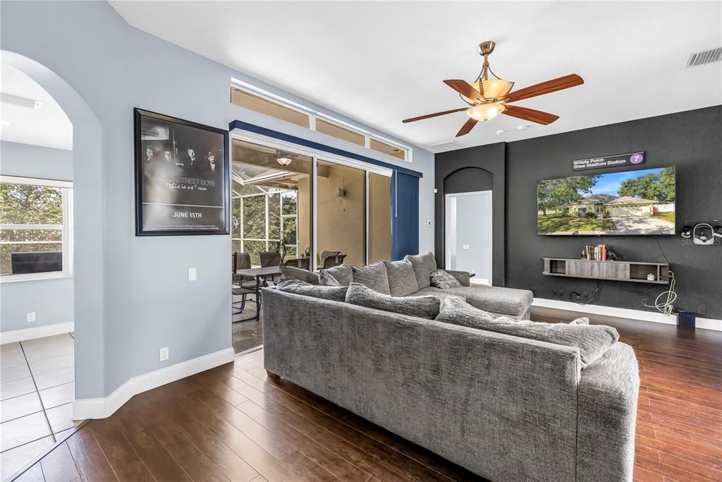 Dining room, Interior, Living room, Wood Texture Flooring