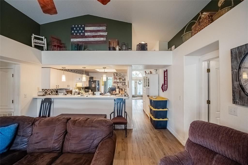 Interior, Kitchen, Pendant Lights, Wood Texture Flooring