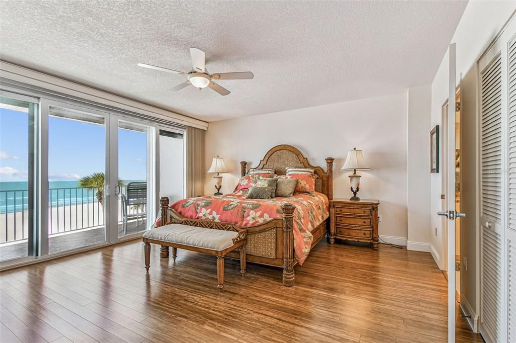 Bedroom, Interior, Water, Wood Texture Flooring
