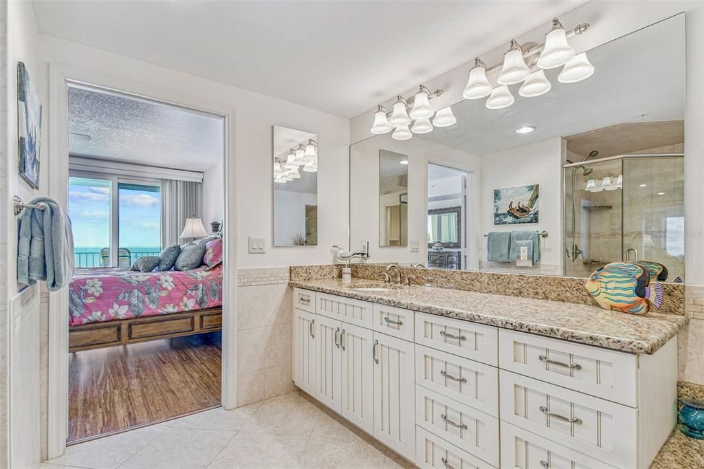 Bathroom, Bedroom, Dual Sink Vanities, Glass Shower, Interior, Water