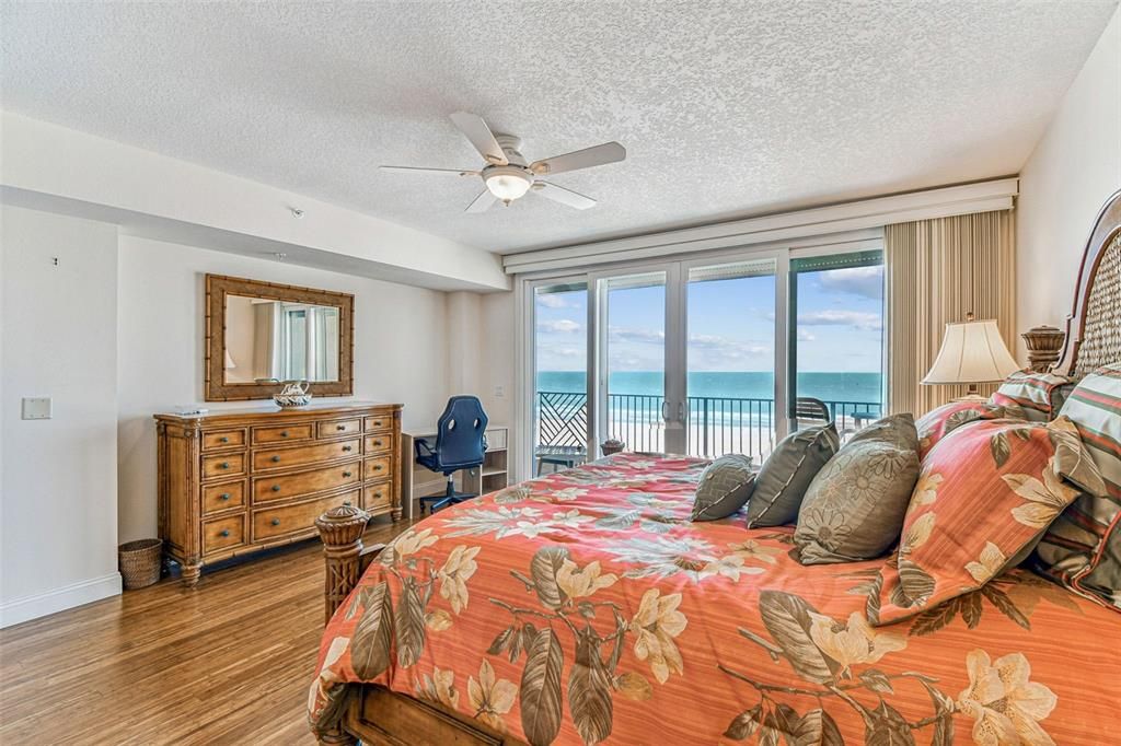 Bedroom, Home Office, Interior, Water, Wood Texture Flooring