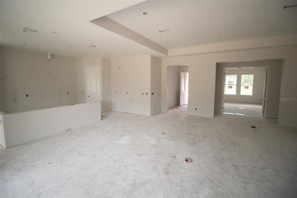 Empty room, Interior, Recessed Lighting