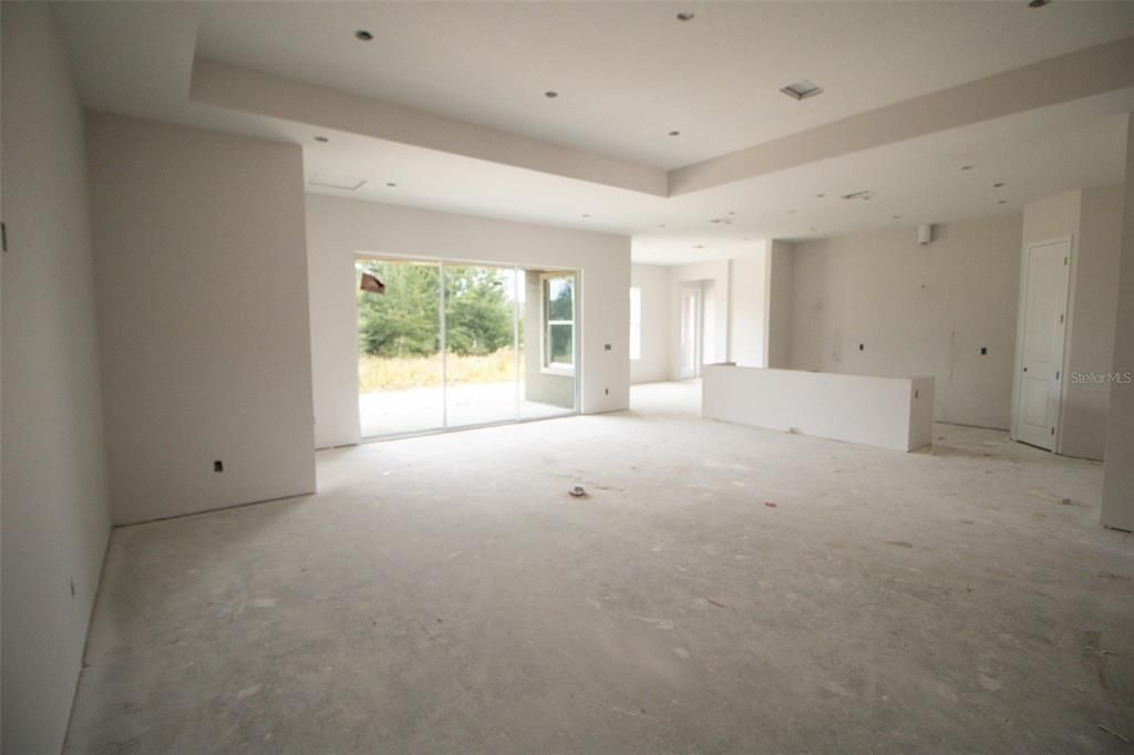 Empty room, Interior, Recessed Lighting