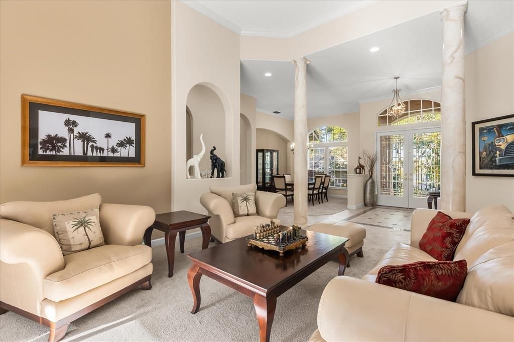 Dining room, Interior, Living room, Pendant Lights, Recessed Lighting