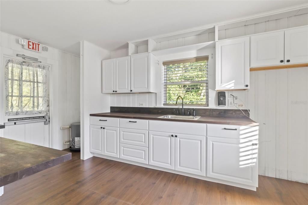 Interior, Kitchen, Wood Texture Flooring