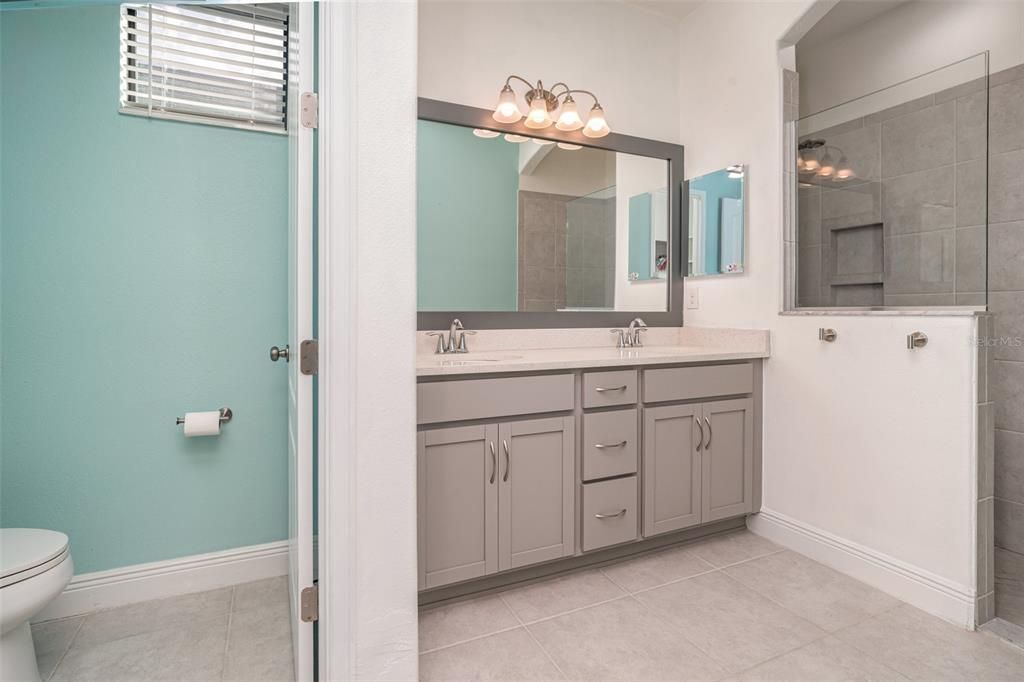 Bathroom, Dual Sink Vanities, Interior