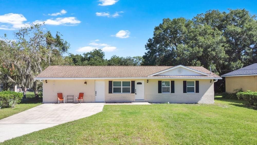 Backyard, Exterior, Facade, Ranch