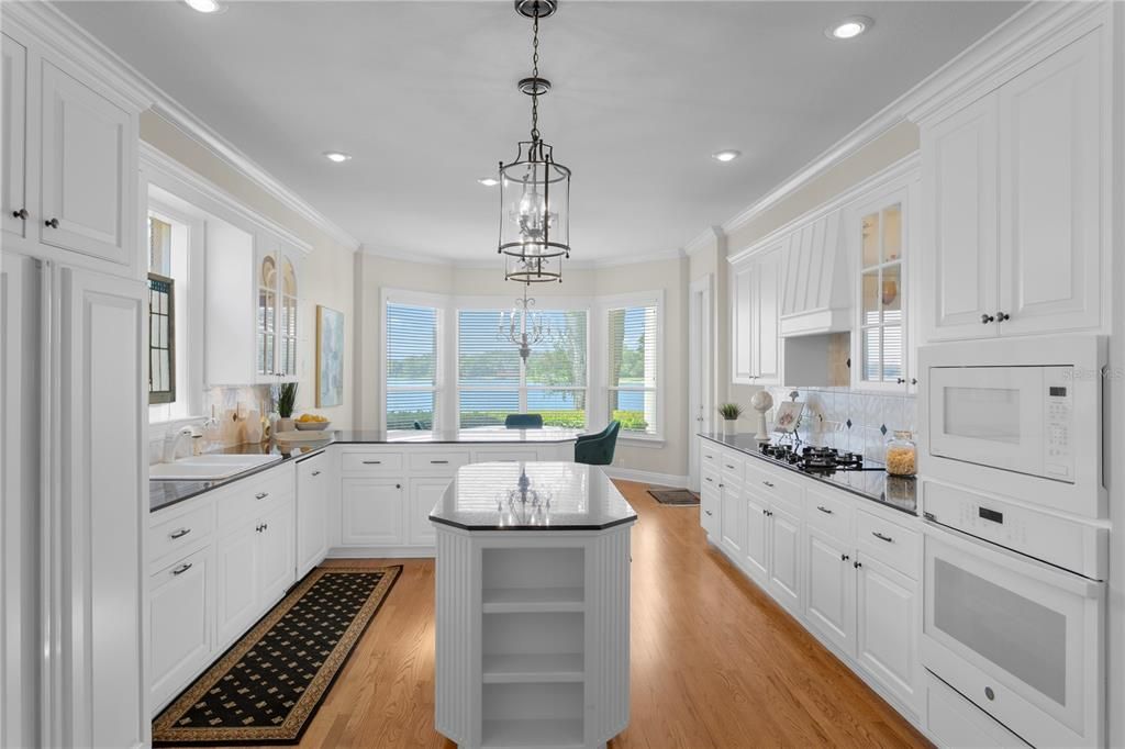 Dining room, Interior, Kitchen, Pendant Lights, Recessed Lighting, Water, Wood Texture Flooring